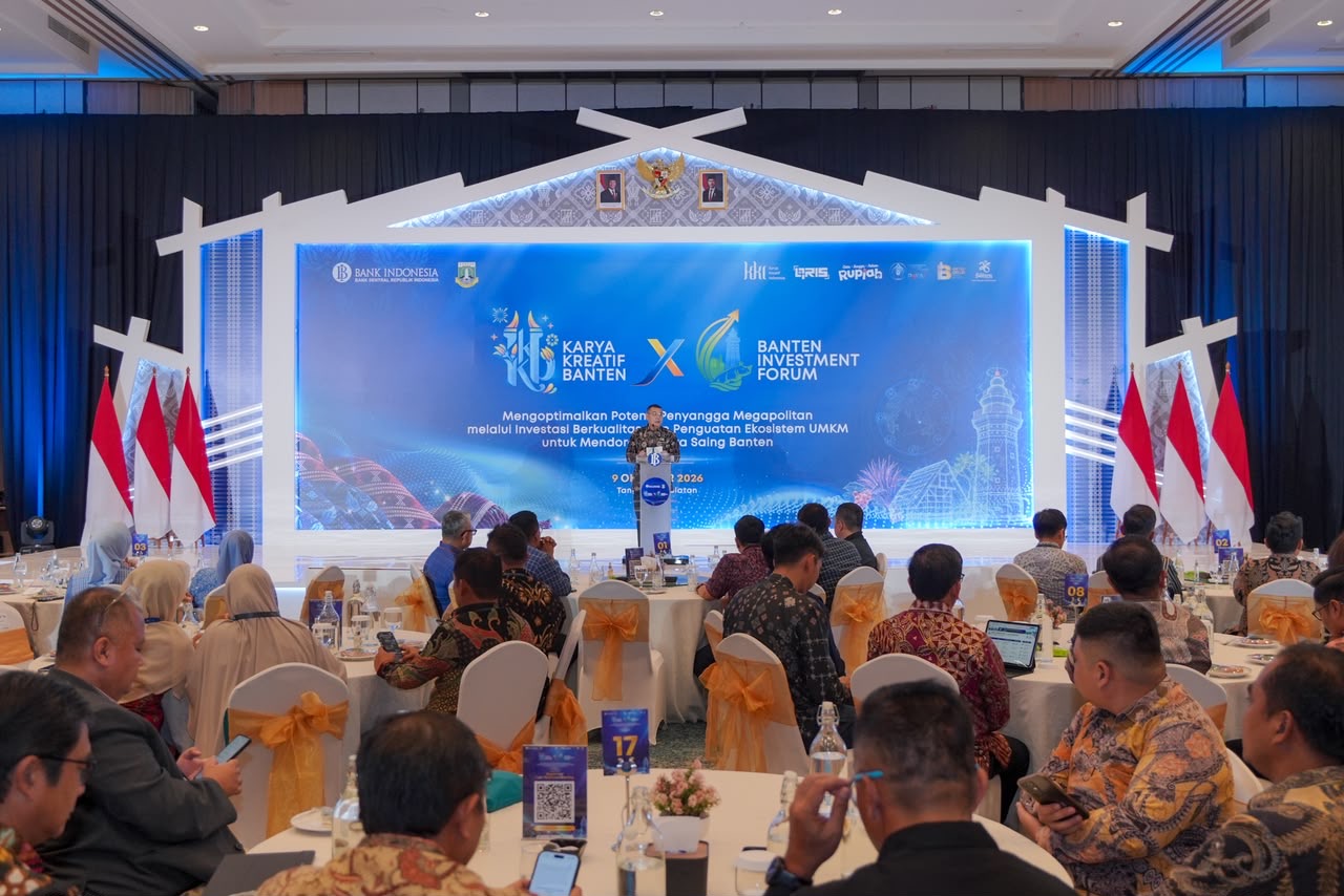 Bicara-dalam-Banten-Investment-Forum-2026-Wamen-A