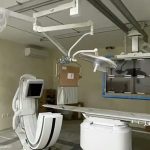 Peralatan cathlab untuk kateterisasi jantung sedang dipasang di rumah sakit