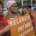 Massa aksi menyuarakan perlindungan pekerja rumah tangga