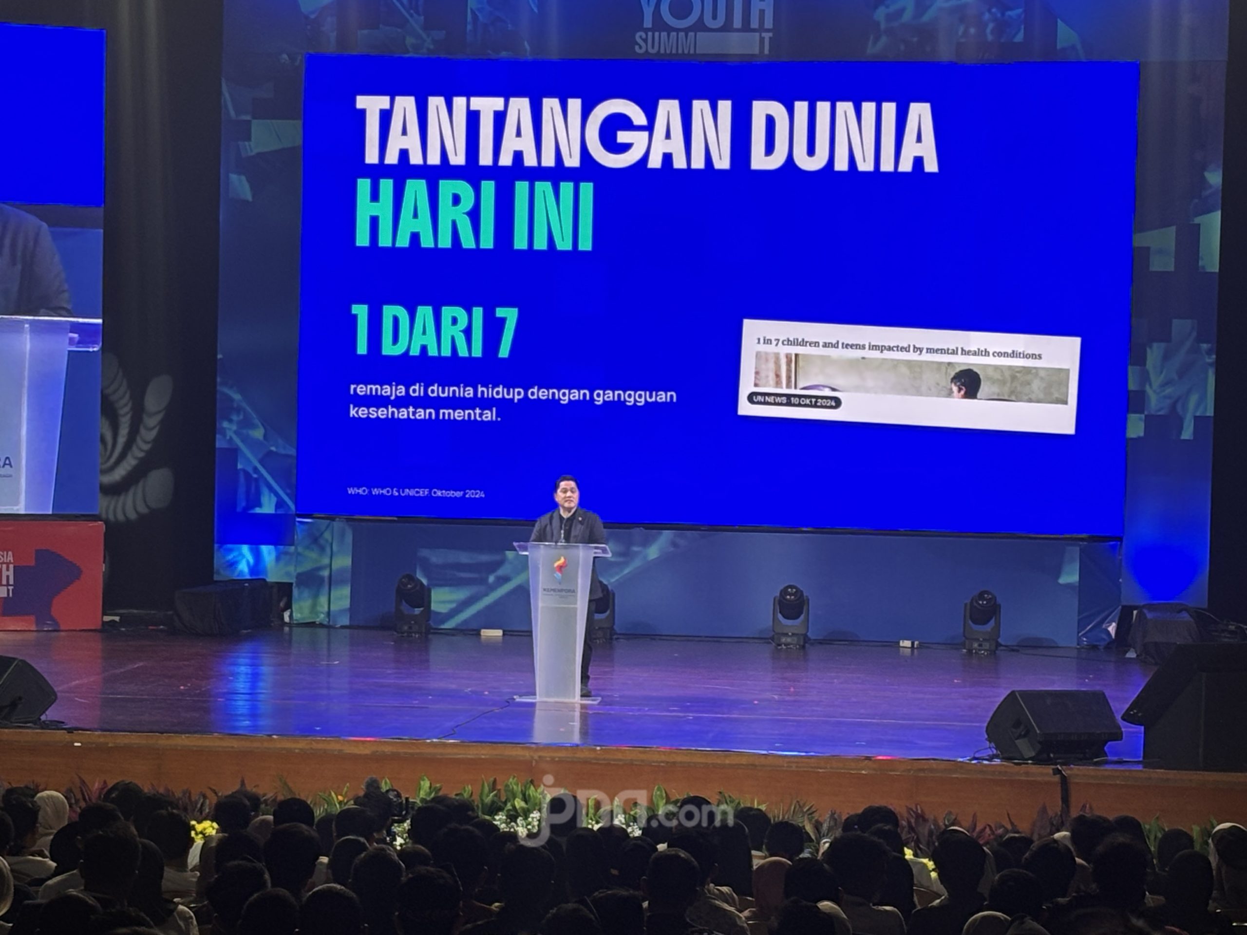 Menteri Pemuda dan Olahraga Erick Thohir membuka Indonesia Youth Summit 2026 di Taman Ismail Marzuki Jakarta