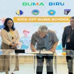 Penandatanganan kerja sama pada kick-off BUMA School 2026/2027