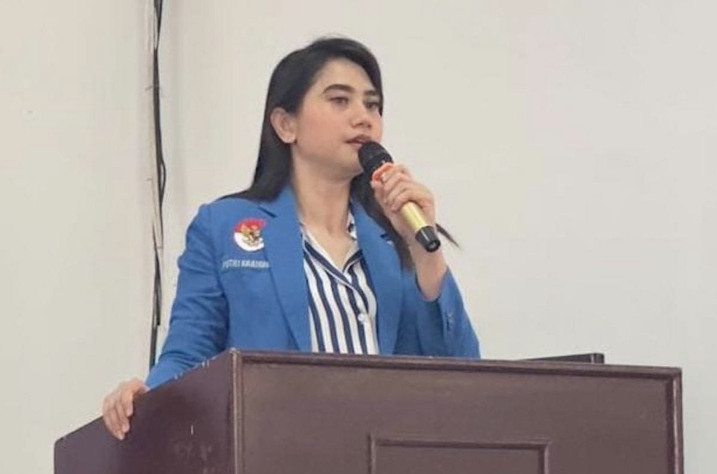 Ketua Umum DPP KNPI Putri Khairunnisa