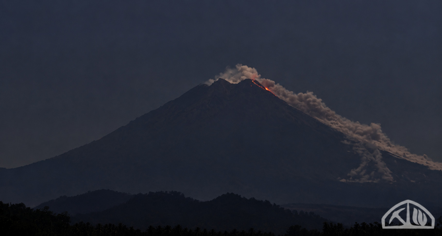 Merapi Masih Siaga Level 3, BPPTKG Minta Warga Jauhi Zona Bahaya