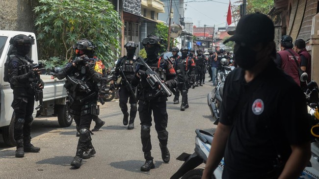 Foto arsip penggerebekan sebelumnya: detik