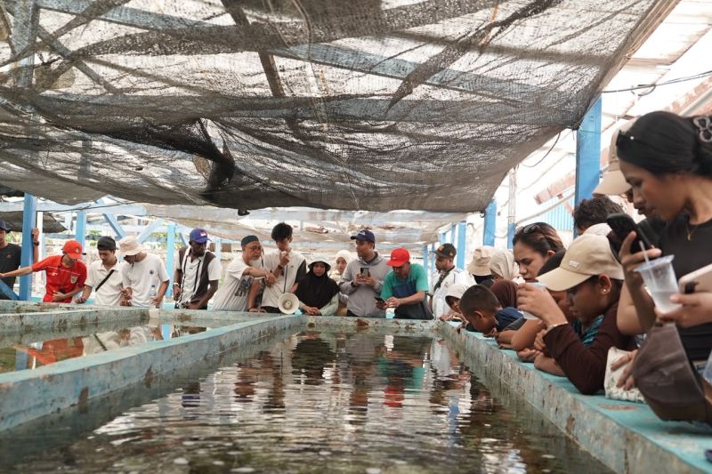 Unhas Ajak 40 Mahasiswa dari 14 Negara Belajar Keberagaman di Kepulauan Makassar