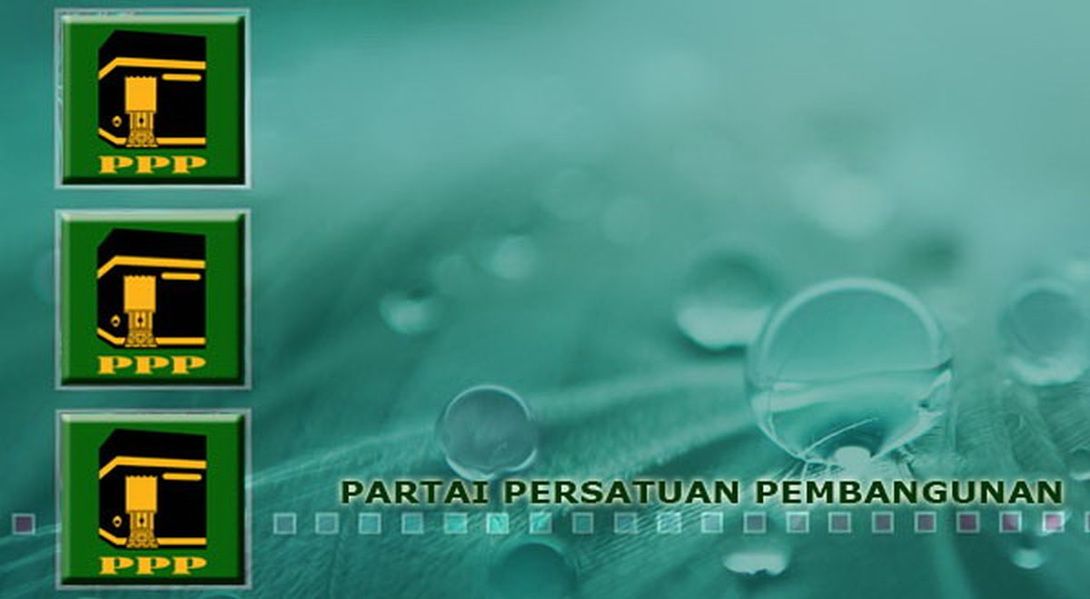 Tiga logo PPP bergambar Kakbah tersusun vertikal dengan latar hijau dan tulisan Partai Persatuan Pembangunan