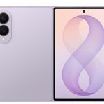 Ponsel lipat Samsung Galaxy Z Fold8 warna ungu muda dengan layar besar menampilkan pita ungu berbentuk angka delapan