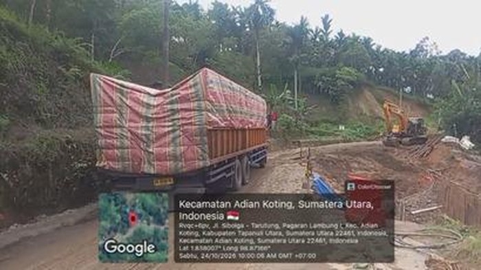 Pemulihan akses jalan Tarutung-Sibolga setelah perbaikan darurat