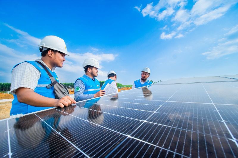 Upacara Hari Listrik Nasional PLN
