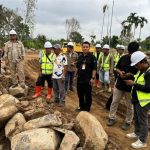 Angin Kencang Rusak 28 Kios di Jalan Waduk Lhokseumawe, Puluhan Pohon Tumbang