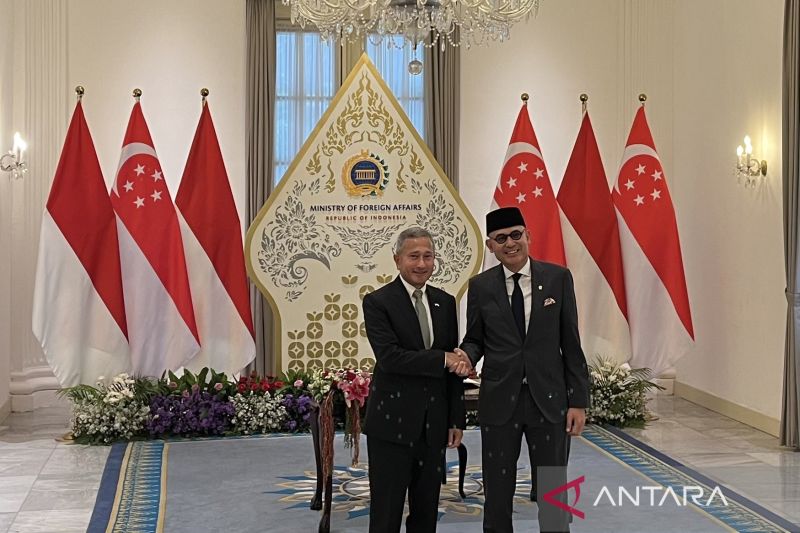 Menlu Arrmanatha Nasir Terima Menlu Singapura di Jakarta