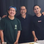 Foto Trio Bajaj bersama Deddy Mizwar