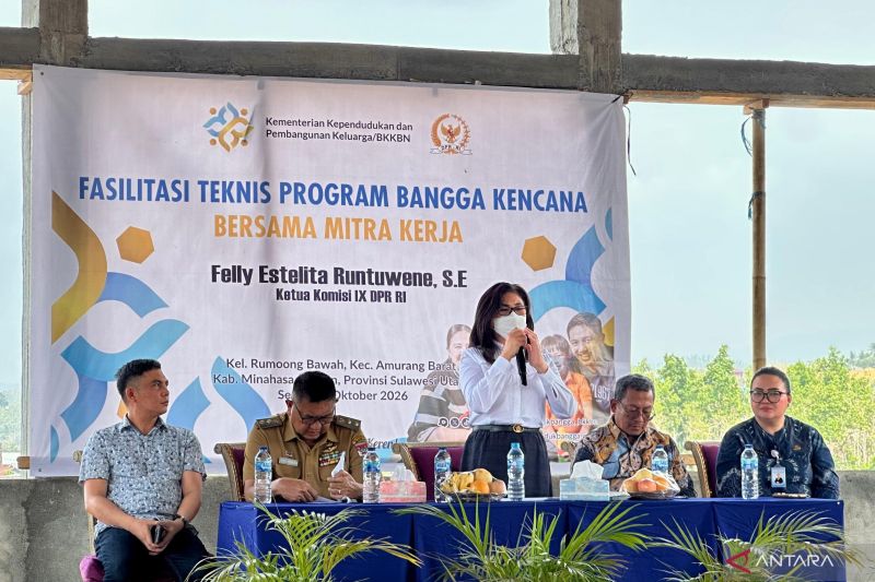 Ketua Komisi IX DPR RI Felly Estelita Runtuwene membahas edukasi stunting