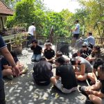 Proyektil Misterius Ditemukan di Showroom Mobil Cibubur, Polisi Selidiki Asalnya