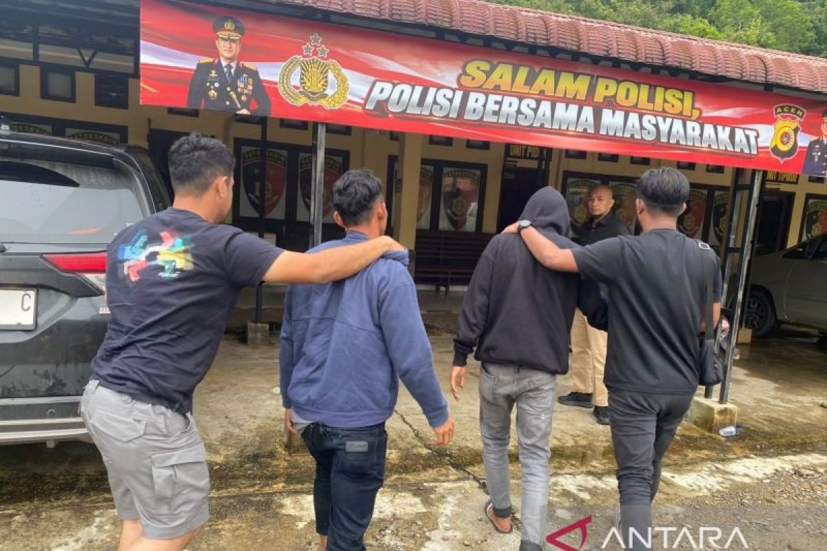 Penangkapan kakak beradik pelaku penganiayaan di Abdya