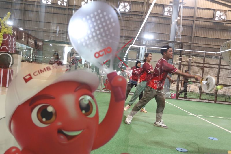 Layanan perbankan CIMB Niaga di kantor cabang