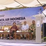 Banjir Kepung Empat Gampong Aceh Selatan, Petani Aceh Tamiang Panen Manual di Sawah Tergenang