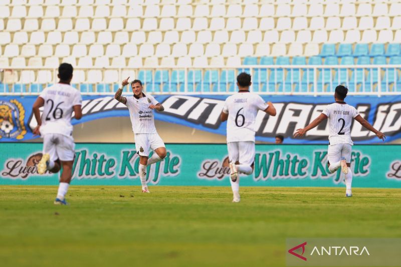Bhayangkara FC Pertahankan Rekor Tak Terkalahkan Usai Imbang 0-0 Lawan PSM