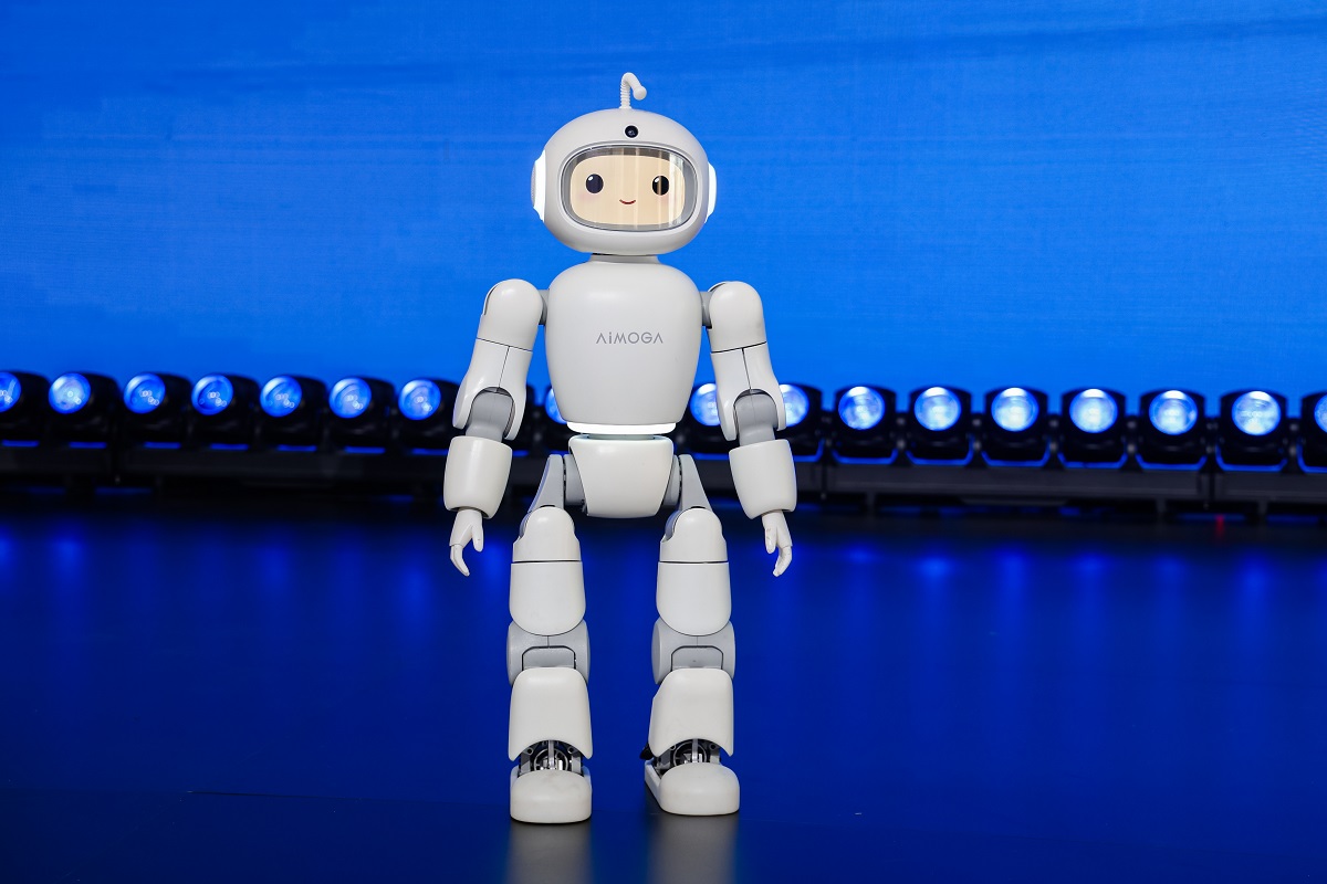 Robot Humanoid Mobo Diperkenalkan Aimoga, Bisa 20 Bahasa dan 16 Tugas Sekaligus