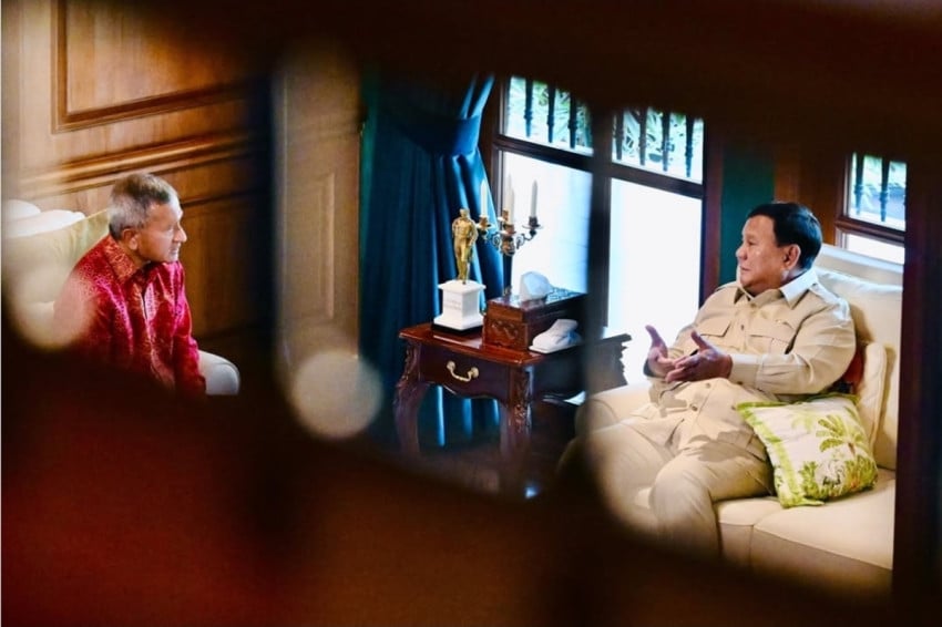 Presiden Prabowo Subianto bertemu Menteri Luar Negeri Singapura di Hambalang