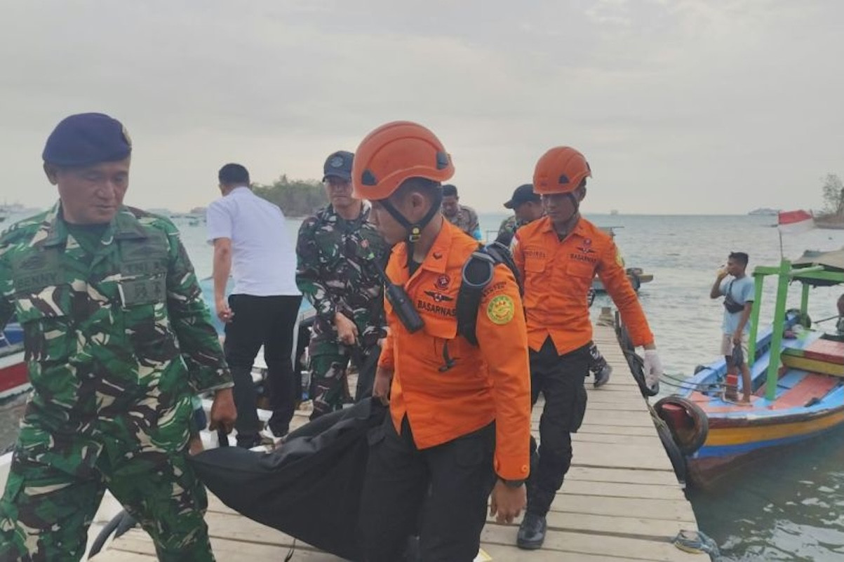 Kapal Pemancing Terbalik di Pulau Tempurung, Dua Orang Meninggal Dunia