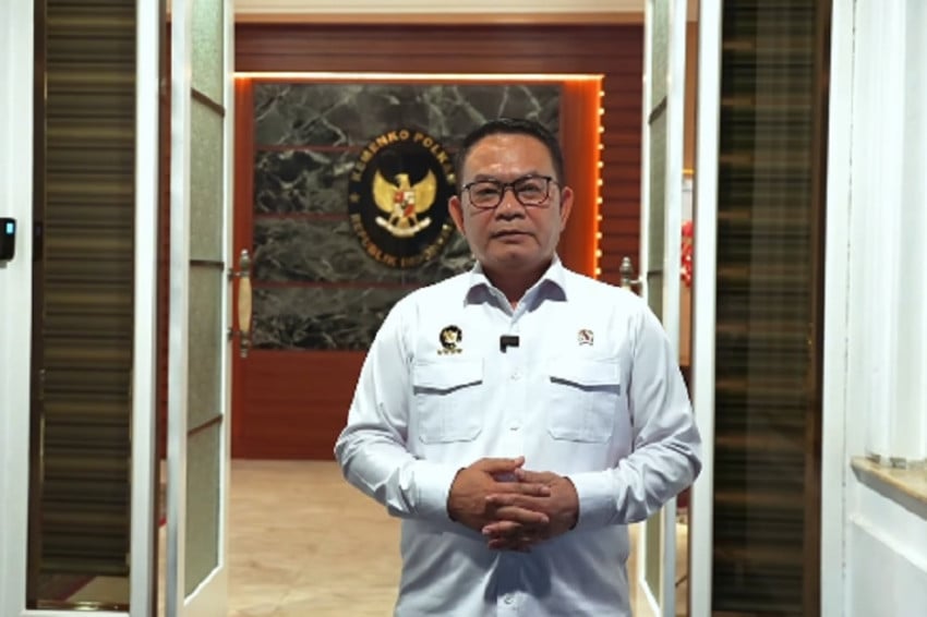 Menko Polkam Dudung Abdurachman menyampaikan imbauan kepada peserta aksi