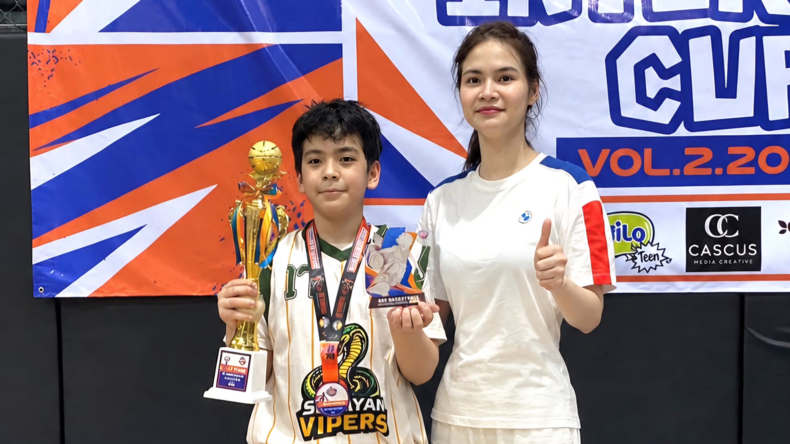 Shyalimar Malik bersama putranya, Ibrahim Malik