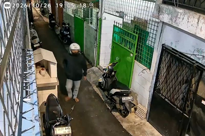 Motor Curian Warga Jelambar Terlacak GPS, Pelaku Kabur saat Dikejar Polisi