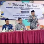 Pertemuan kepala SD dan pengawas pendidikan di Aceh Selatan