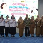 Jajaran BPJS Kesehatan Cabang Palu bersama Pemprov Sulawesi Tengah dan Laboratorium Prodia dalam kegiatan pemeriksaan pap smear