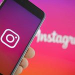 Logo aplikasi Instagram yang menguji fitur video berdurasi panjang