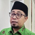 Seorang anggota DPR RI berbicara dalam sebuah kesempatan