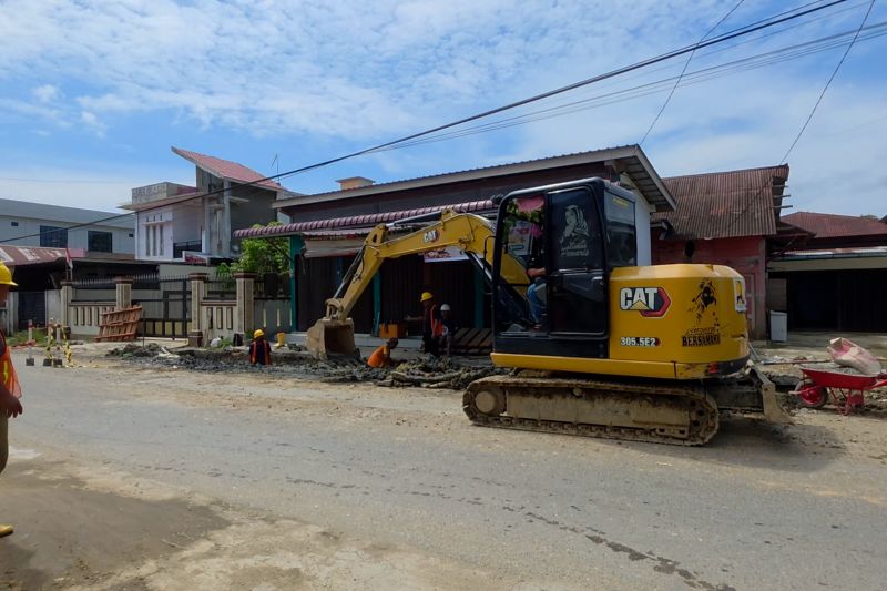 Saluran drainase yang dibenahi untuk mencegah banjir di Kota Langsa