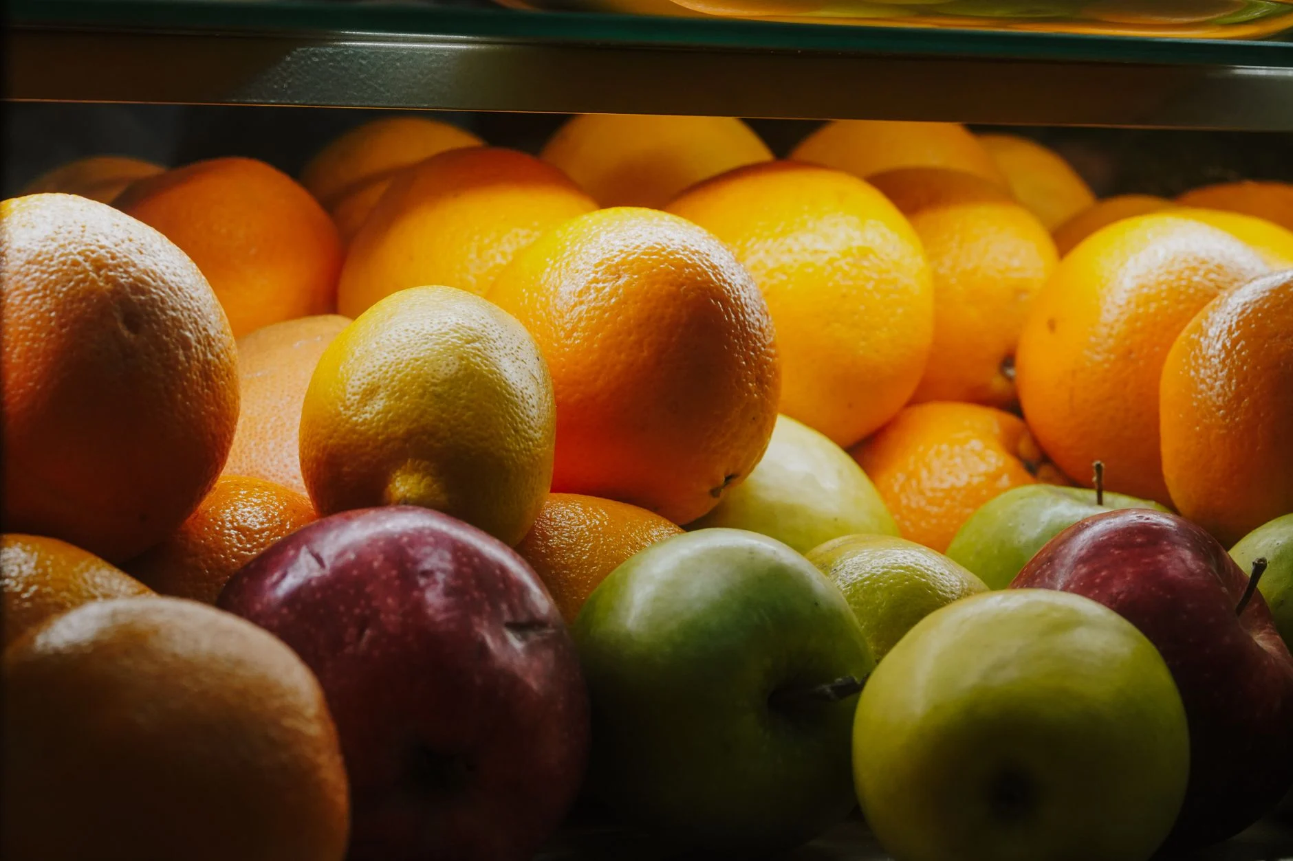 fresh berries apple orange
