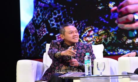 Wakil Menteri Pendidikan Dasar dan Menengah Fajar Riza Ul Haq saat menyampaikan pidato pendidikan