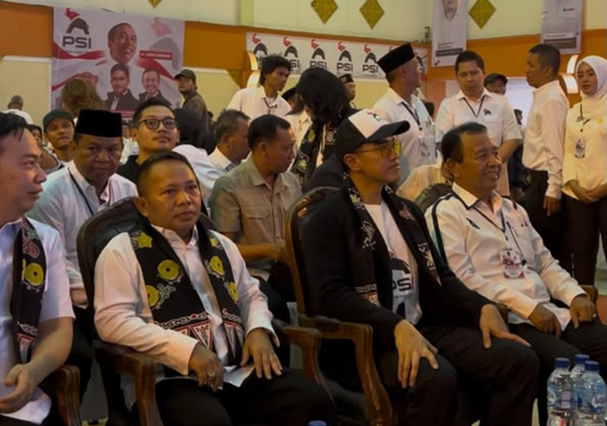 Ketua Umum PSI Kaesang Pangarep menghadiri rapat koordinasi daerah PSI Depok