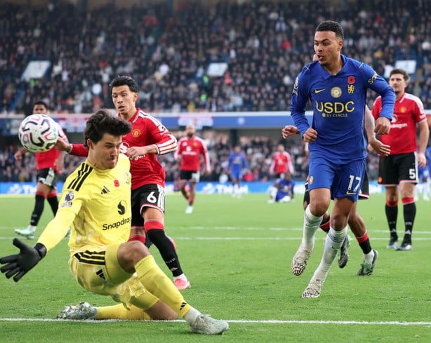 Laga Chelsea melawan Manchester United di Stamford Bridge, London